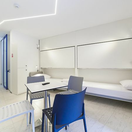 Hotel Pansion Sretno Pasko Sunce Novalja Luaran gambar